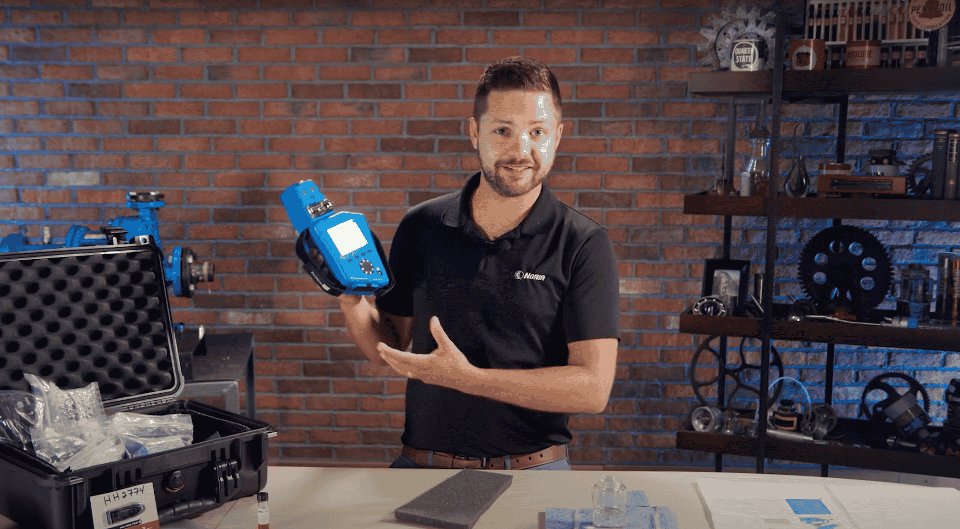 Unboxing FluidScan 1100